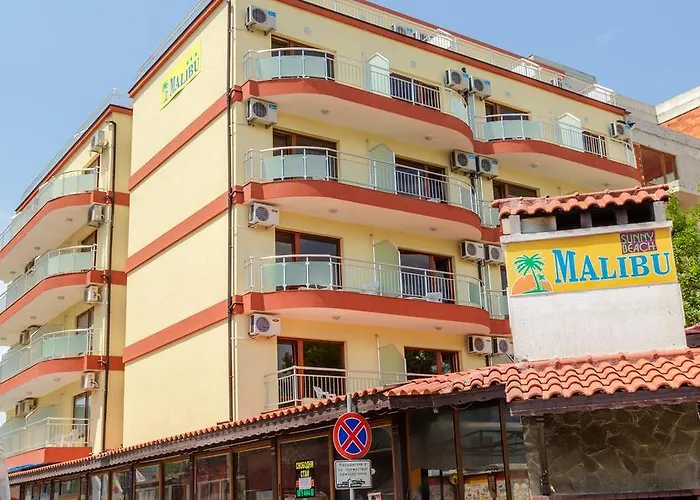 Hostel Malibu